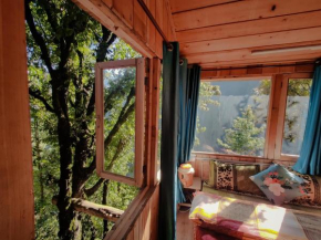 Whispering Pines Cottages Treehut By Bastiat Stays